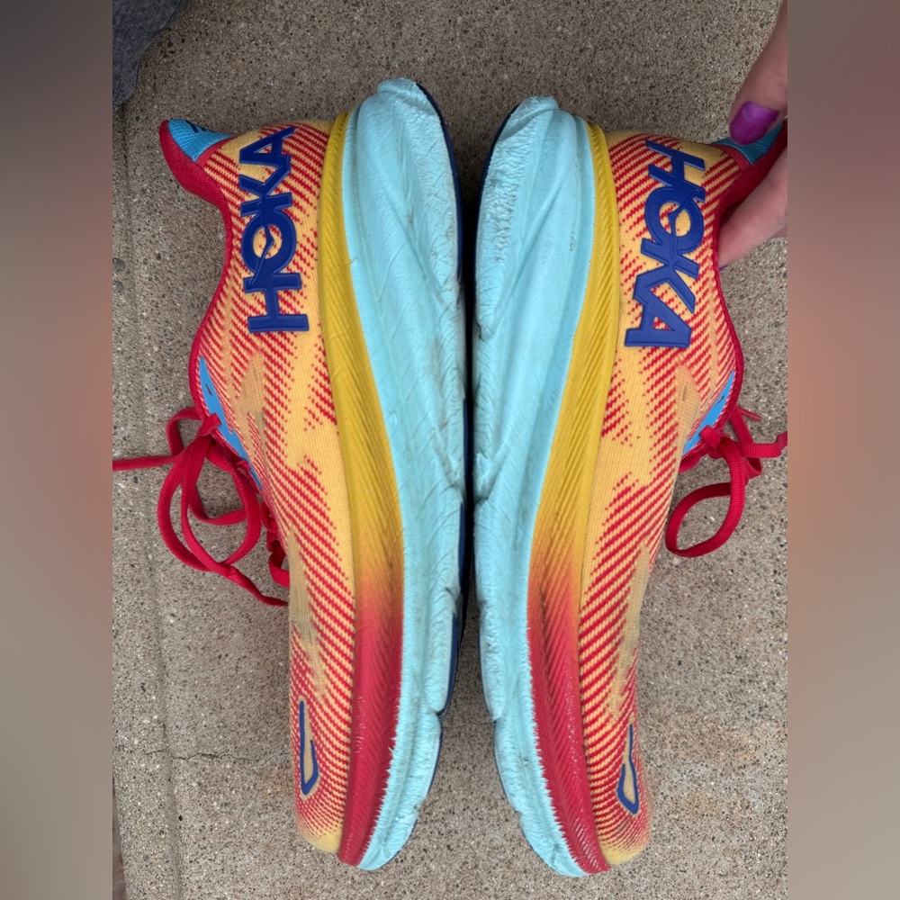 Hoka Clifton 9 Cerise/Cloudless Running Shoes - Picture 3 of 8